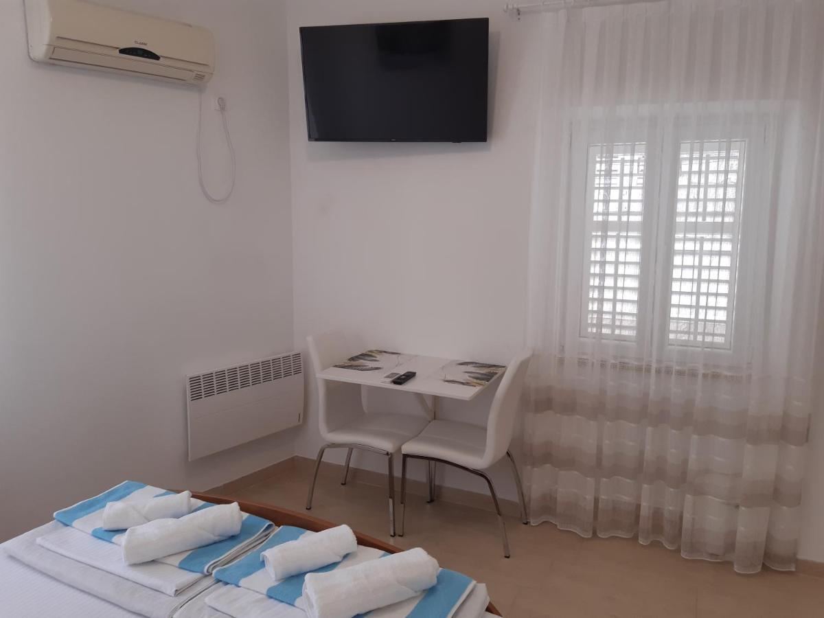 Отель Studio Apartman Tedy Корчула Экстерьер фото